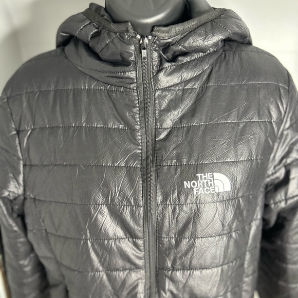 North Face Lightweight Hooded Puffed Jacket - Picture 3 of 7